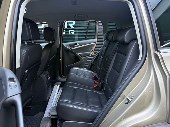 Volkswagen Tiguan 27 of 30