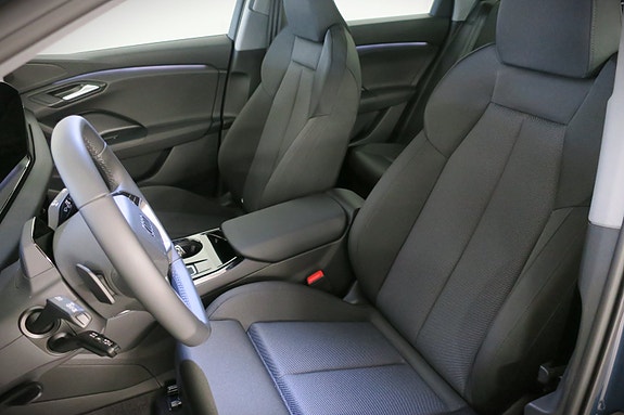Audi Q6 e-tron 9 of 19