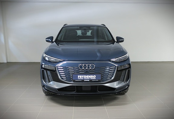 Audi Q6 e-tron 5 of 19