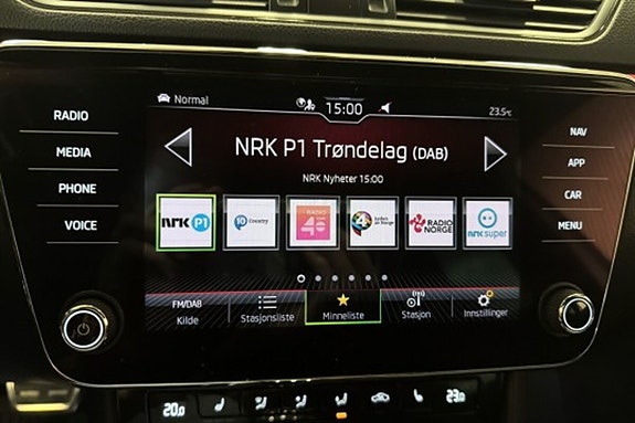 Skoda Superb 14 of 19