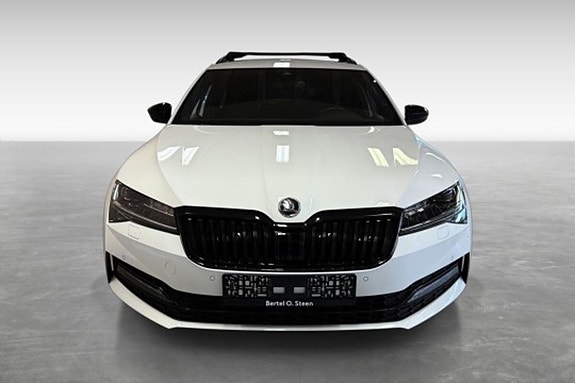 Skoda Superb 2 of 19
