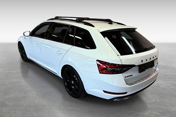 Skoda Superb 5 of 19