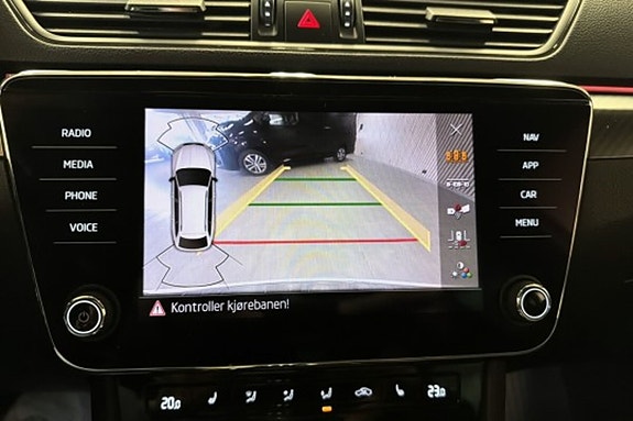 Skoda Superb 15 of 19