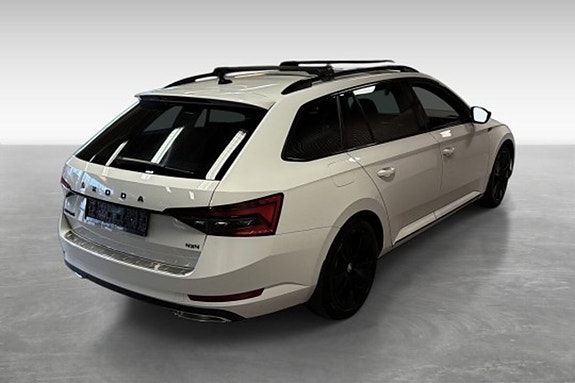Skoda Superb 4 of 19