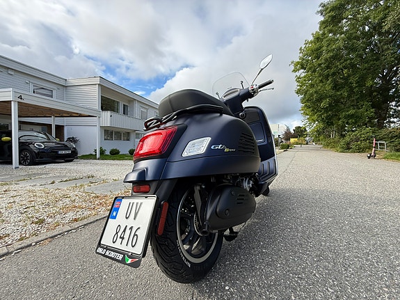 Vespa GTS 300 6 of 30