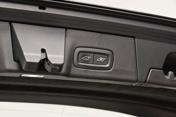 Volvo V90 25 of 30