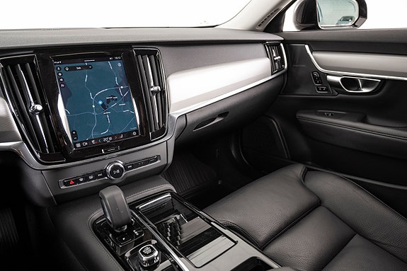 Volvo V90 9 of 30