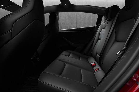 Tesla Model 3 28 of 30
