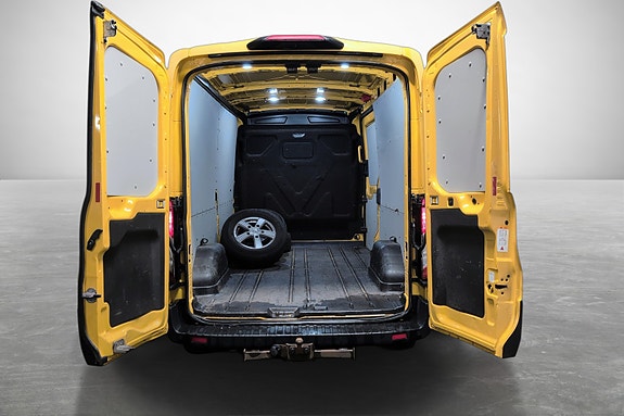 Ford Transit 8 of 21