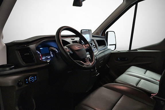 Ford Transit 11 of 21