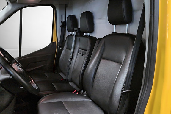 Ford Transit 10 of 21