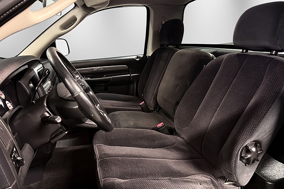 Dodge RAM 17 of 30