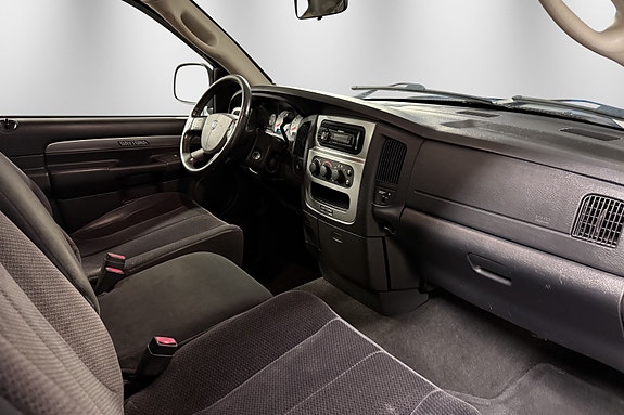 Dodge RAM 21 of 30