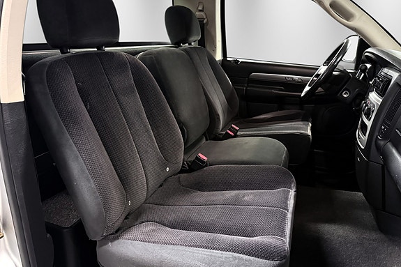 Dodge RAM 20 of 30