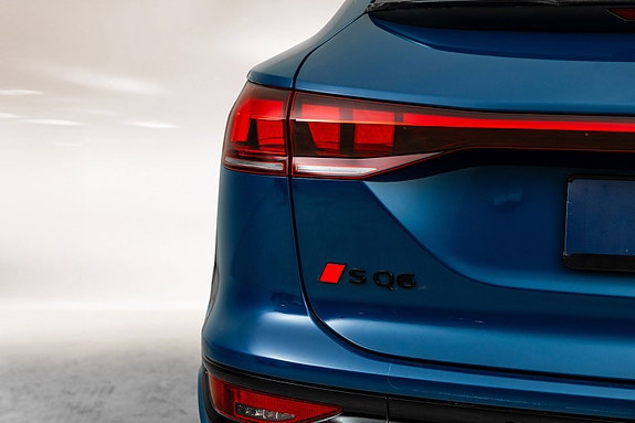 Audi SQ6 e-tron 8 of 30