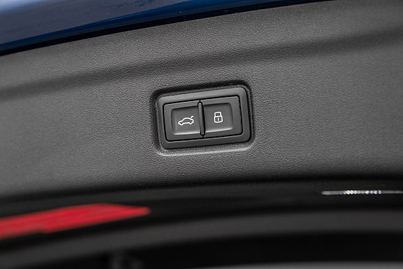 Audi SQ6 e-tron 30 of 30