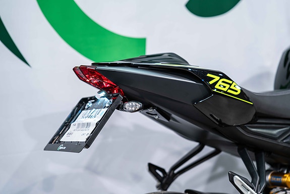 Triumph Street Triple 765 RS - Spar 30.000 kroner! Kun gått få mil 11 of 17