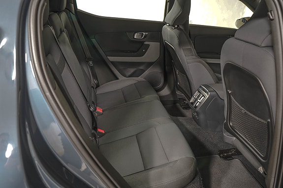 Polestar 2 12 of 27