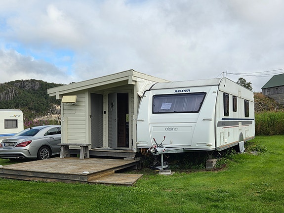 Adria Alpina 663 UK 6 of 14
