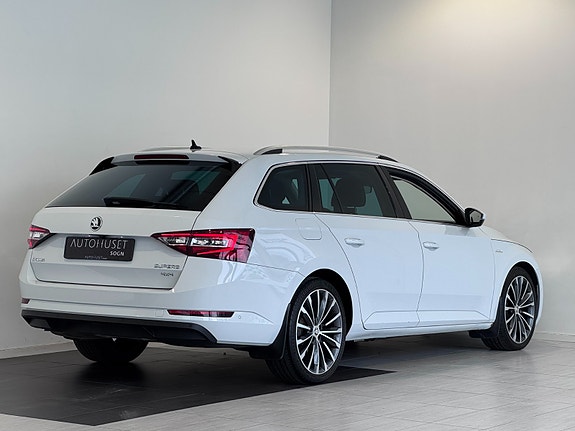 Skoda Superb 6 of 30