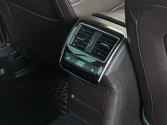 Skoda Superb 23 of 30