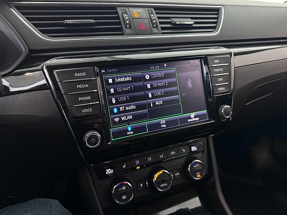 Skoda Superb 29 of 30