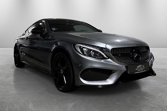 Mercedes-Benz C250 11 of 30