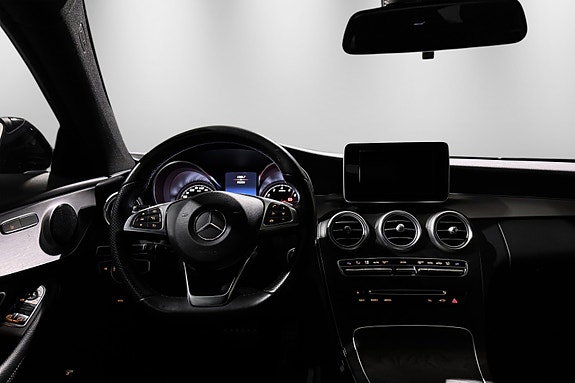 Mercedes-Benz C250 29 of 30