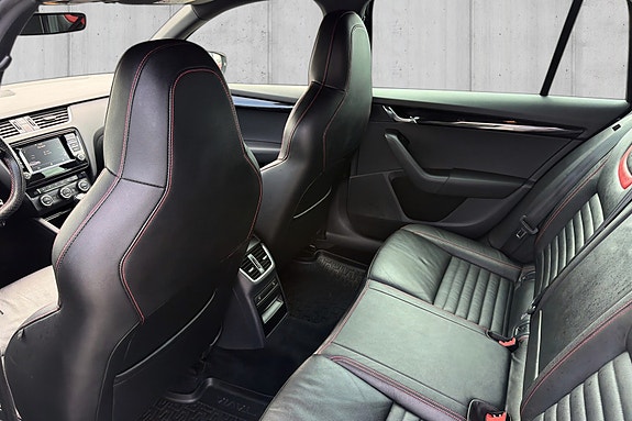 Skoda Octavia RS 18 of 20