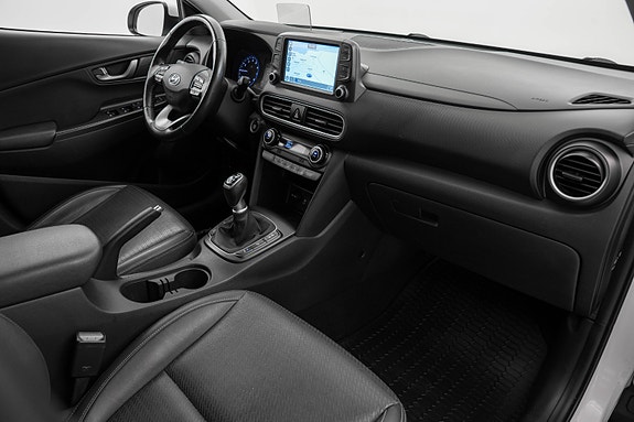 Hyundai Kona 12 of 30