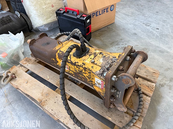 Volvo Pigghammer for gravemaskin 3 of 17