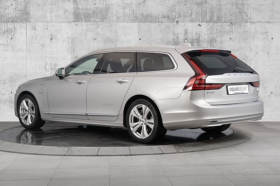 Volvo V90 8 of 30