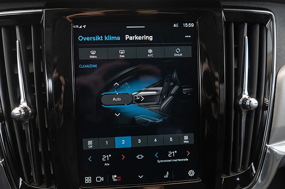 Volvo V90 27 of 30