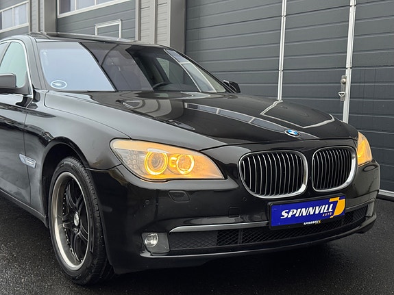BMW 730d 9 of 30