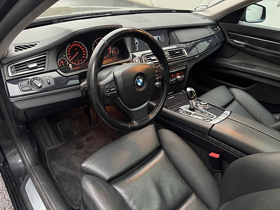 BMW 730d 15 of 30