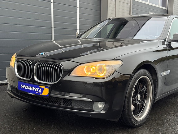 BMW 730d 3 of 30