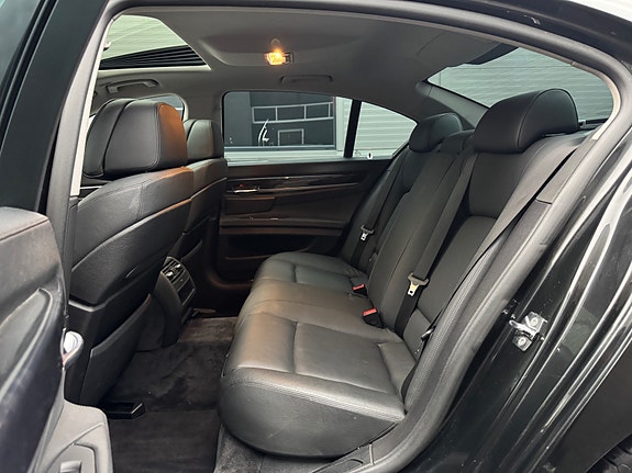 BMW 730d 21 of 30