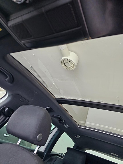Volkswagen Passat Alltrack 13 of 25