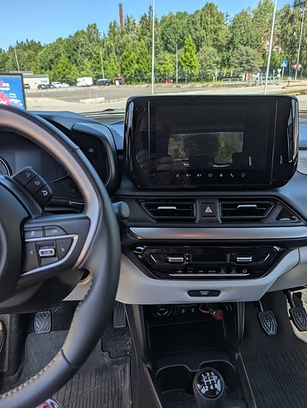 Suzuki Swift 3 of 4