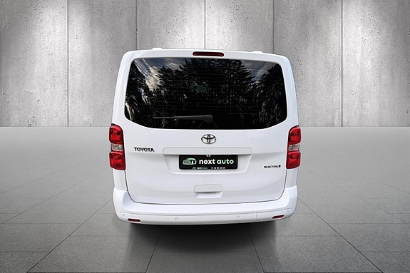 Toyota Proace 10 of 30