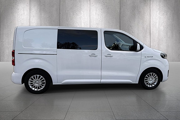 Toyota Proace 7 of 30