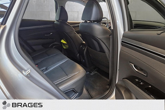 Hyundai Tucson 19 of 22