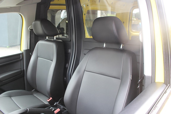Volkswagen Caddy 9 of 19