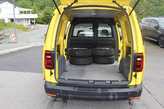 Volkswagen Caddy 6 of 19