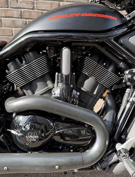 Harley-Davidson VRSCDX Night Rod Special 7 of 13