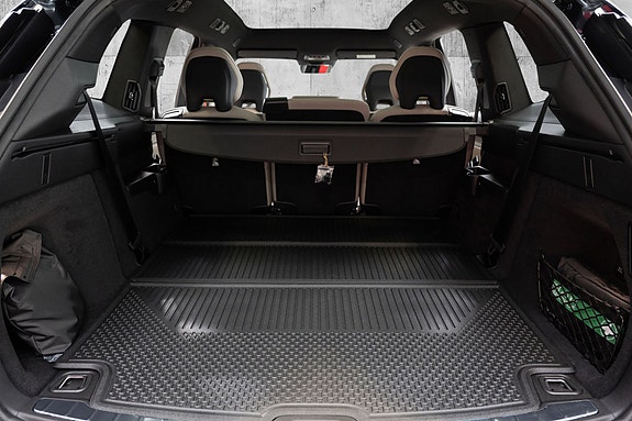 Volvo EX90 25 of 30