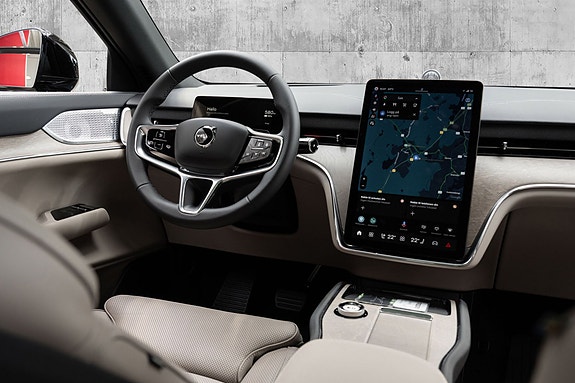 Volvo EX90 24 of 30