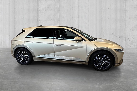 Hyundai Ioniq 5 6 of 17