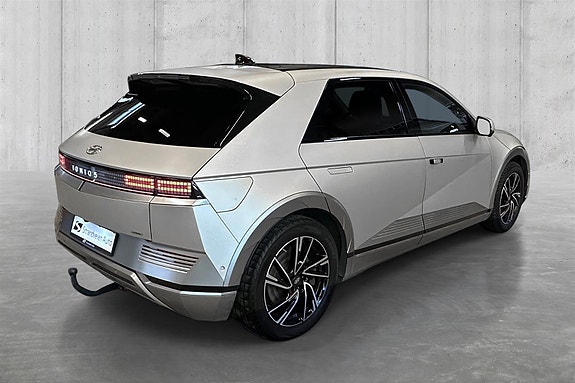 Hyundai Ioniq 5 5 of 17
