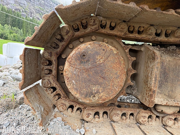 Kobelco K907D 18 of 30